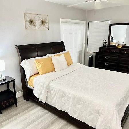 The Manors - Cozy 2 Bedrooms, 2 Baths Fort Lauderdale Kültér fotó